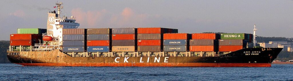 ships, container ship, vessel, sea, nature, transport, transportation, cargo, delivery, ocean, trade, import, export, port