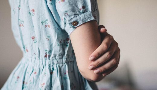 close up, dress, fingers, girl, hand, woman, blue dress, fashion, style, female fashion, dress, dress, dress, dress, dress