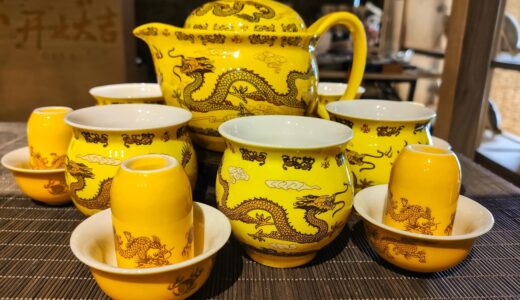 tea service, china, chinese, teapot, teacup, traditional, dragon